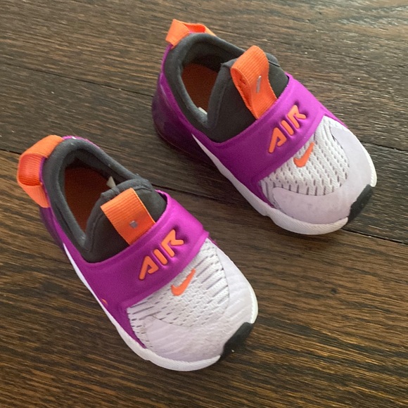 Nike air shoes - Picture 1 of 3